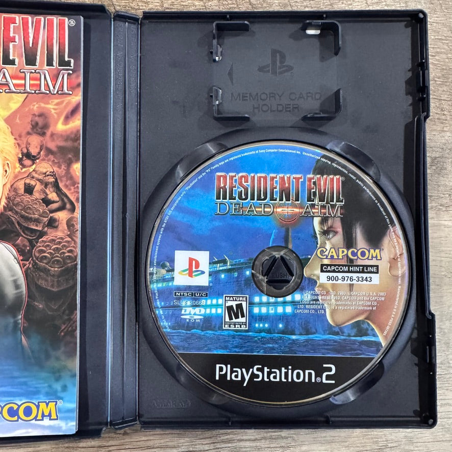 Resident Evil: Dead Aim (Sony PlayStation 2, PS2 2003) CIB W/ Minty Manual!