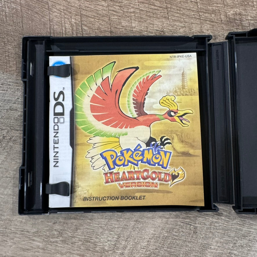 Pokemon HeartGold Version (Nintendo DS, 2010) Case and Manuals Only NO GAME