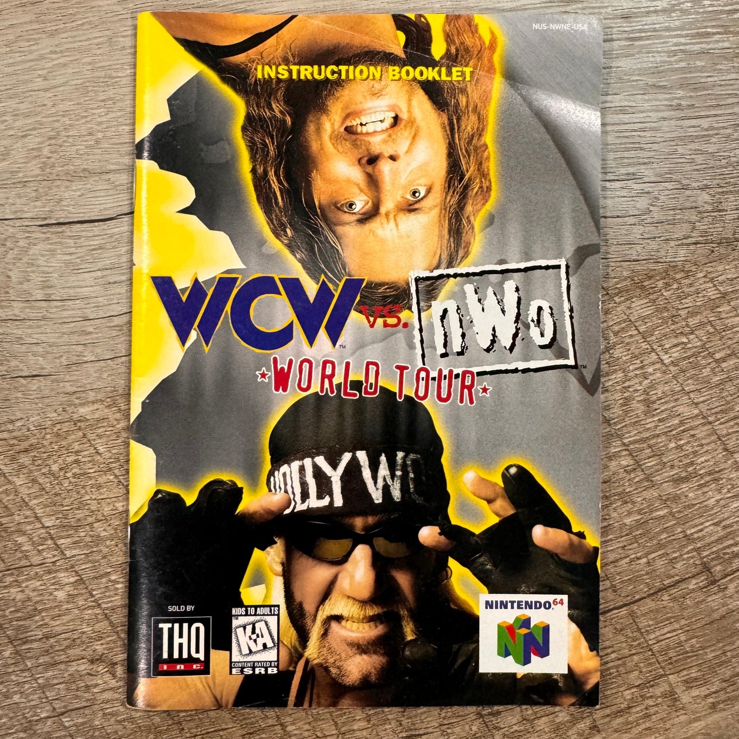 WCW VS NWO World Tour (Nintendo 64, N64 1996) CIB Copy 🔥 W/ Manual & Box! 🔥