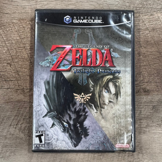 The Legend of Zelda: Twilight Princess (Nintendo GameCube, 2006) CIB & CLEAN!