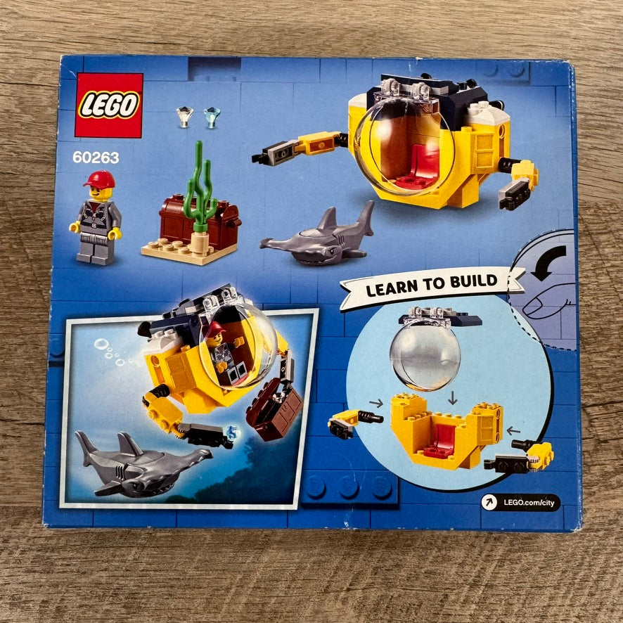 Lego City 60263 Ocean Mini-Submarine w/ Hammerhead Brand New & SEALED IN BOX